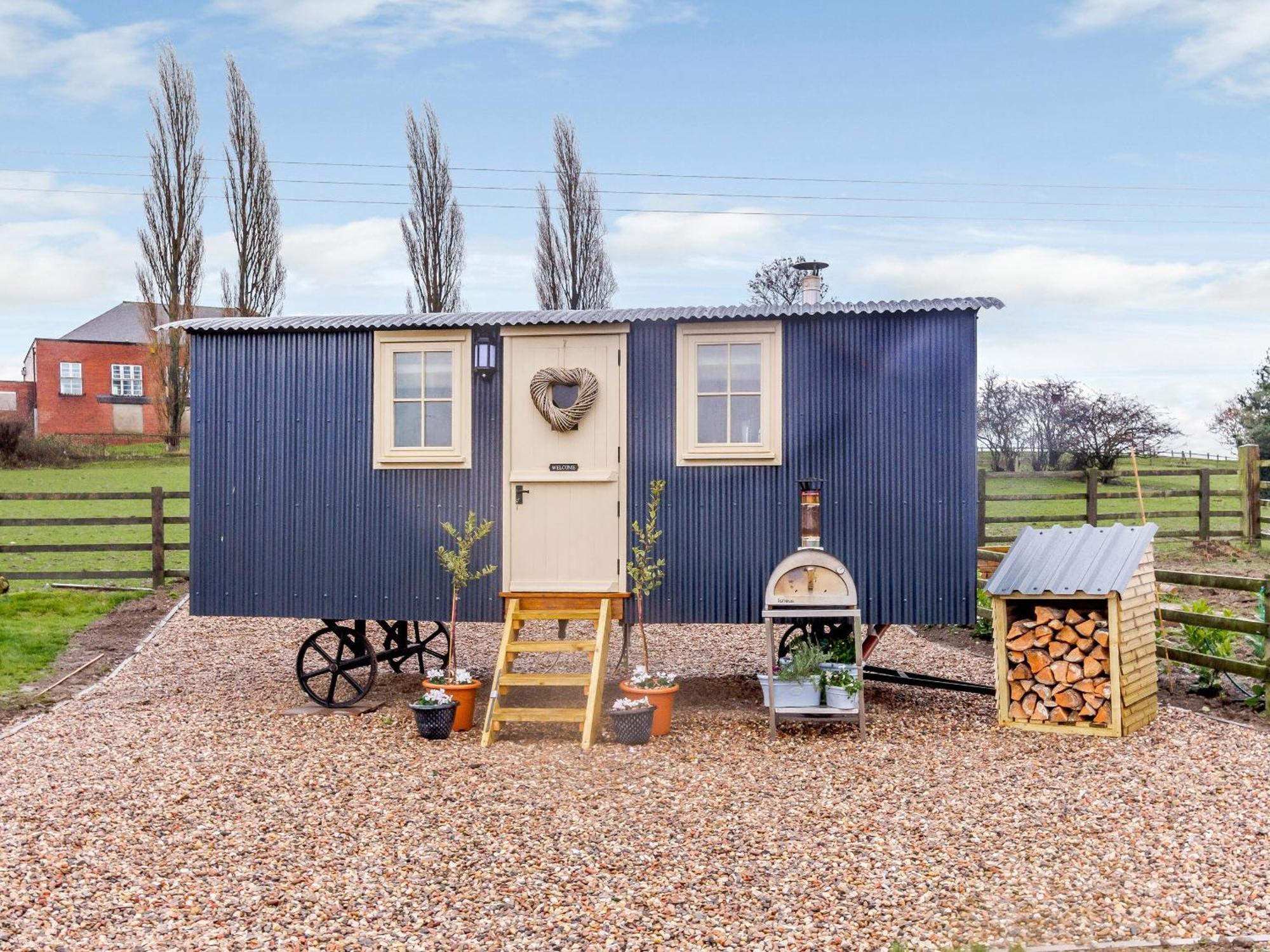 The Lambing Shed Villa Ryhill Exteriör bild